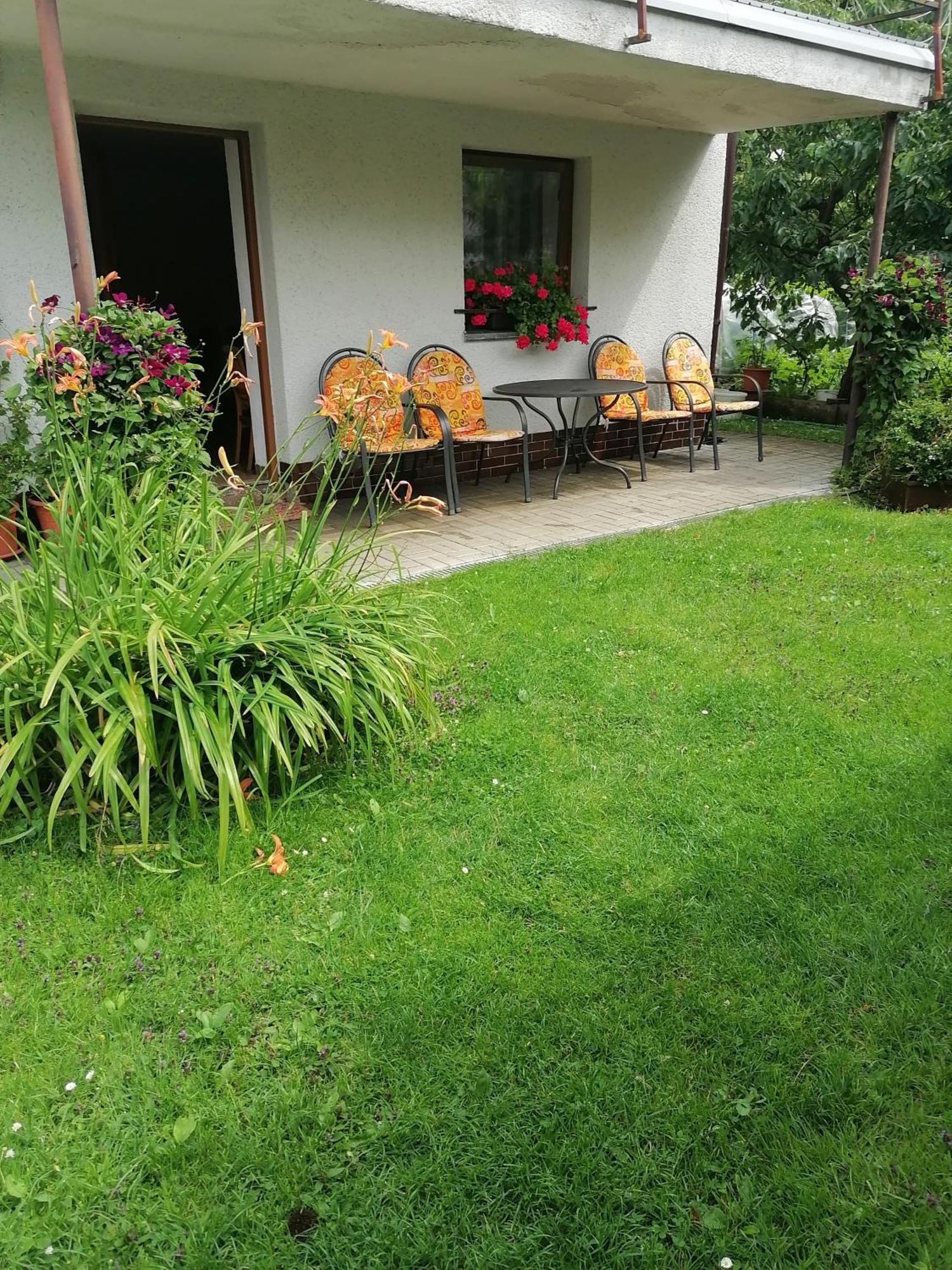 Ubytovani V Apartmanu Mladkov ภายนอก รูปภาพ
